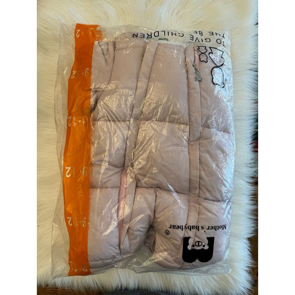 Blush‎ snowsuit size 9/12m NEW